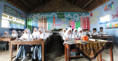 Detail Dekorasi Kelas Sma Terbaik Nomer 35