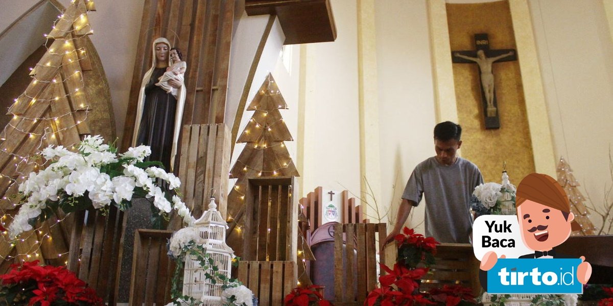 Detail Dekorasi Natal Altar Gereja Nomer 6