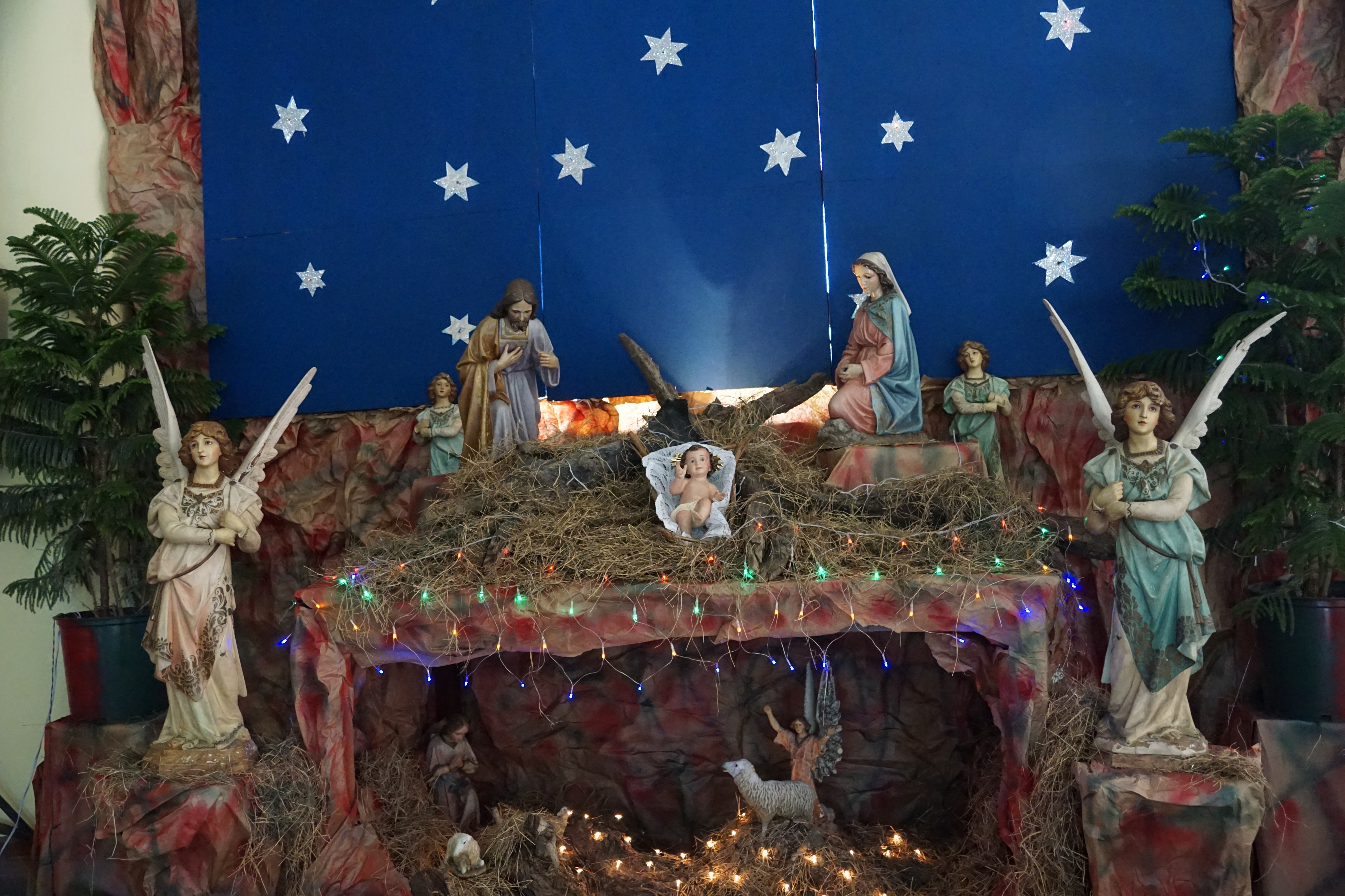 Detail Dekorasi Natal Di Gereja Nomer 17