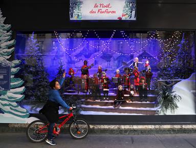 Detail Dekorasi Natal Di Gereja Nomer 18