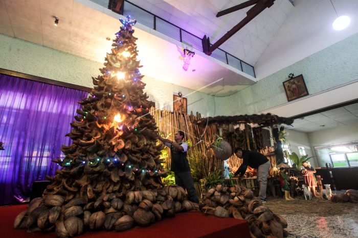 Detail Dekorasi Natal Di Gereja Nomer 42
