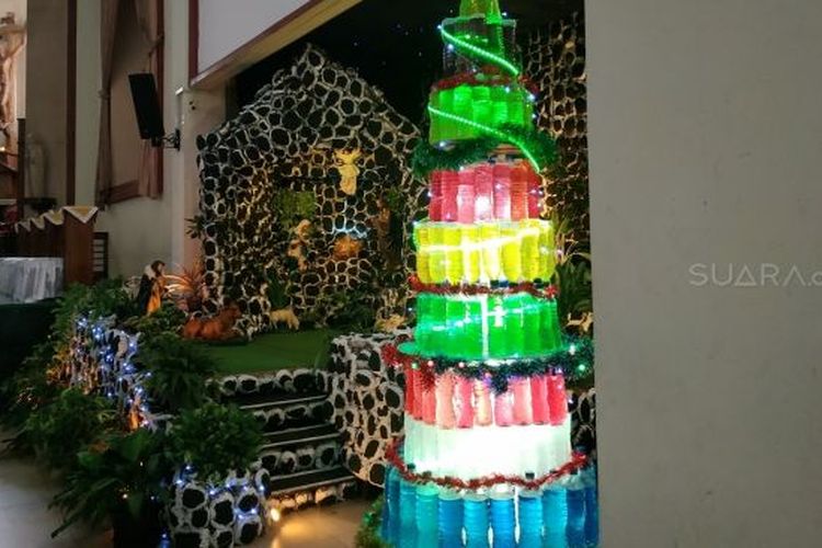 Detail Dekorasi Natal Di Gereja Nomer 8