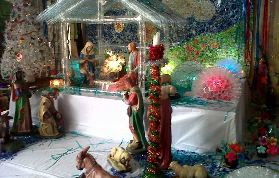 Detail Dekorasi Natal Unik Di Gereja Nomer 3