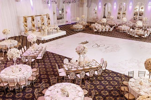 Detail Dekorasi Pernikahan Pink Gold Nomer 40