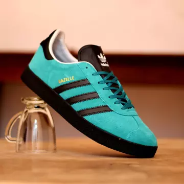 Detail Gambar Sepatu Adidas Casual Nomer 22