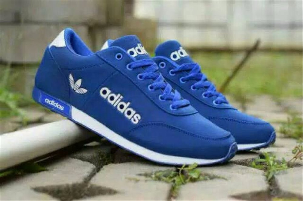 Detail Gambar Sepatu Adidas Terbaru Nomer 36