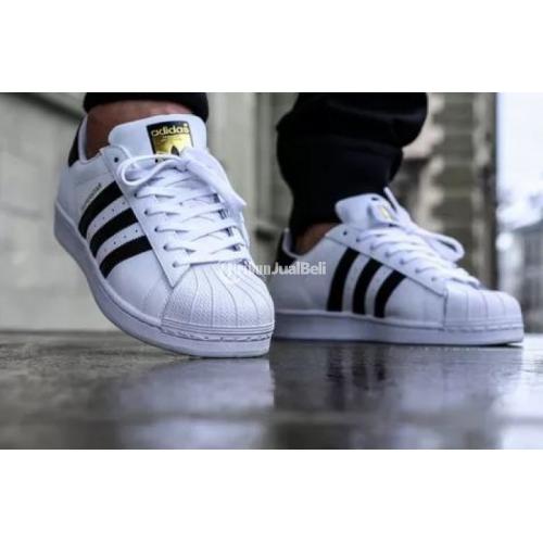 Detail Gambar Sepatu Adidas Warna Putih Nomer 41