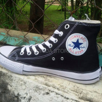 Detail Gambar Sepatu All Star Ori Nomer 49