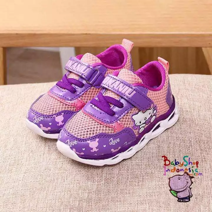 Detail Gambar Sepatu Anak Kartun Nomer 25