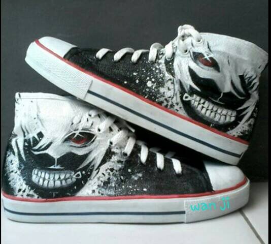 Detail Gambar Sepatu Anime Nomer 13