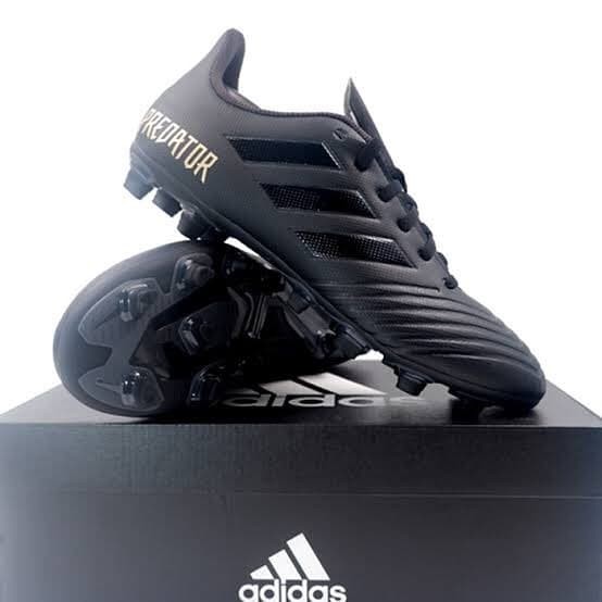 Detail Gambar Sepatu Bola Adidas Predator Terbaru Nomer 3