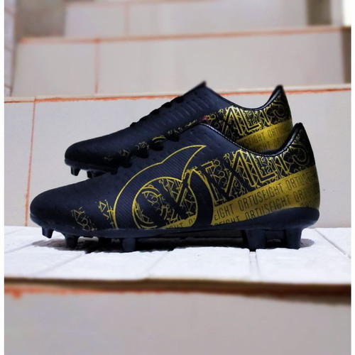 Detail Gambar Sepatu Bola Ortuseight Nomer 18