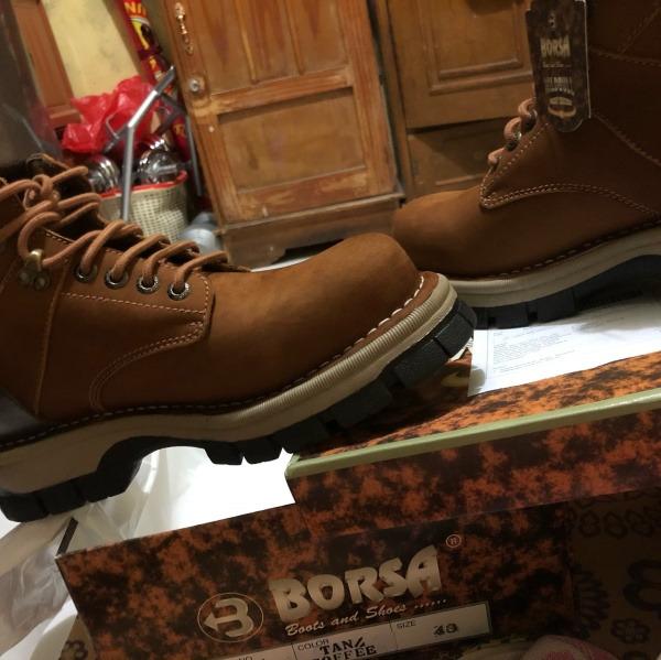 Detail Gambar Sepatu Boot Pria Nomer 55