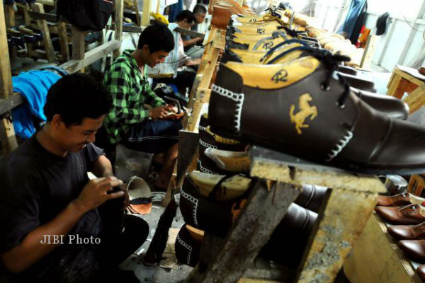 Detail Gambar Sepatu Cibaduyut Nomer 14