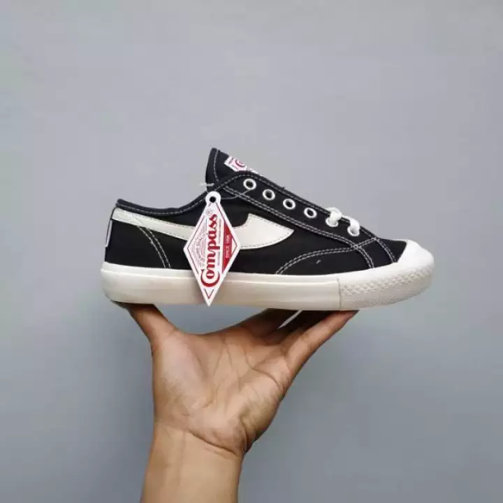Detail Gambar Sepatu Compas Nomer 3