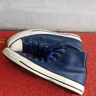 Detail Gambar Sepatu Converse Asli Nomer 18