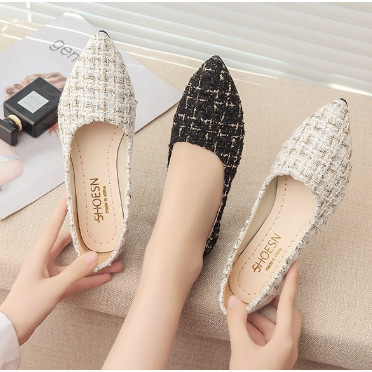 Detail Gambar Sepatu Flat Shoes Nomer 32