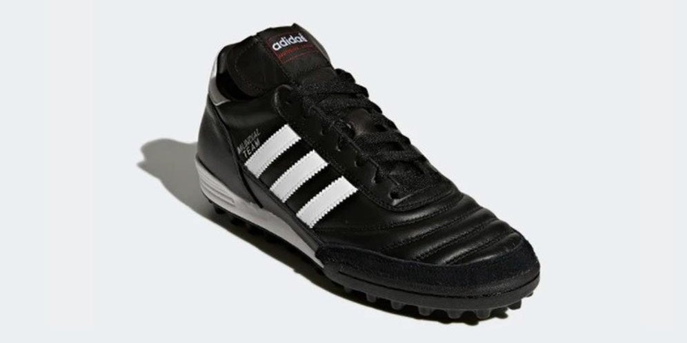 Detail Gambar Sepatu Futsal Adidas Nomer 28