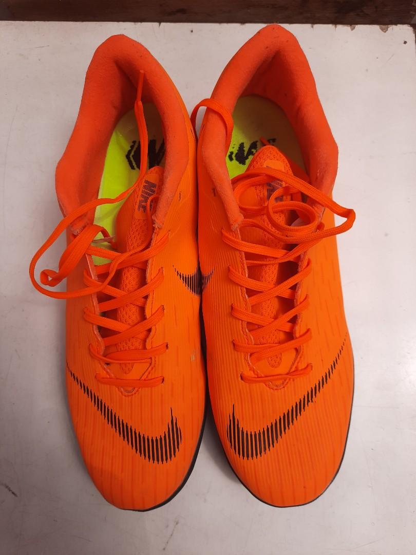 Detail Gambar Sepatu Futsal Nike Nomer 35