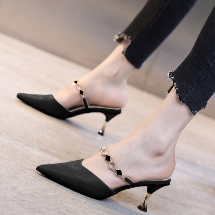 Detail Gambar Sepatu High Heel Terbaru Nomer 27