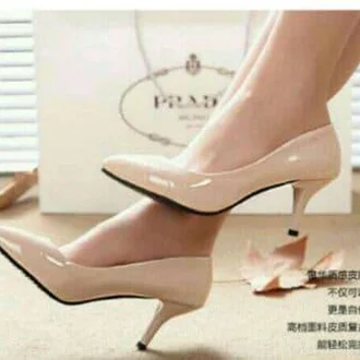 Detail Gambar Sepatu High Heel Terbaru Nomer 29