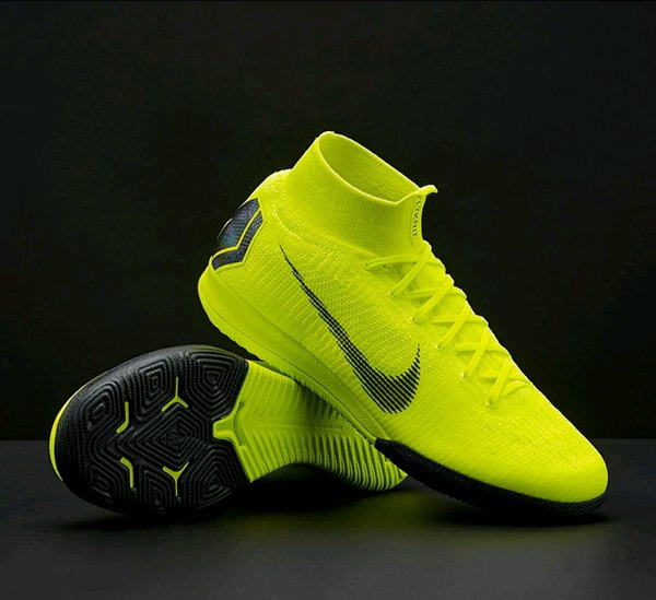 Detail Gambar Sepatu Nike Futsal Nomer 27