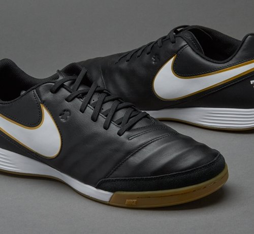 Detail Gambar Sepatu Nike Futsal Nomer 38