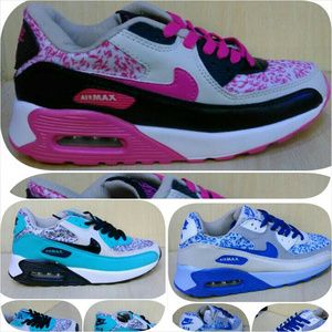 Gambar Sepatu Nike Wanita Terbaru 2015 - KibrisPDR