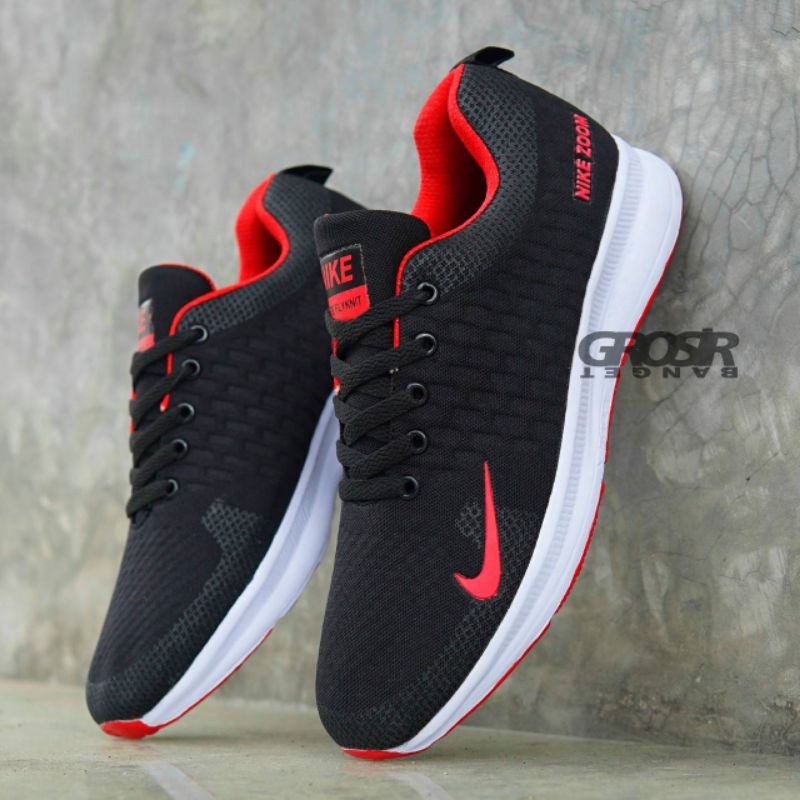 Detail Gambar Sepatu Olahraga Nike Nomer 24