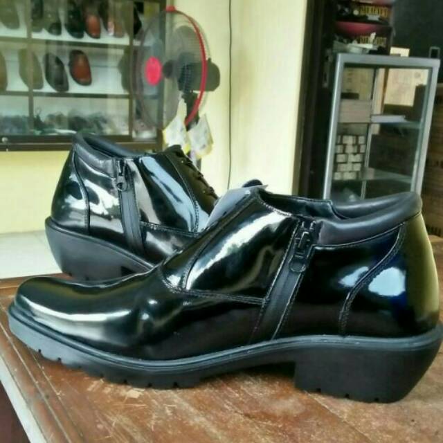 Detail Gambar Sepatu Pdh Nomer 48