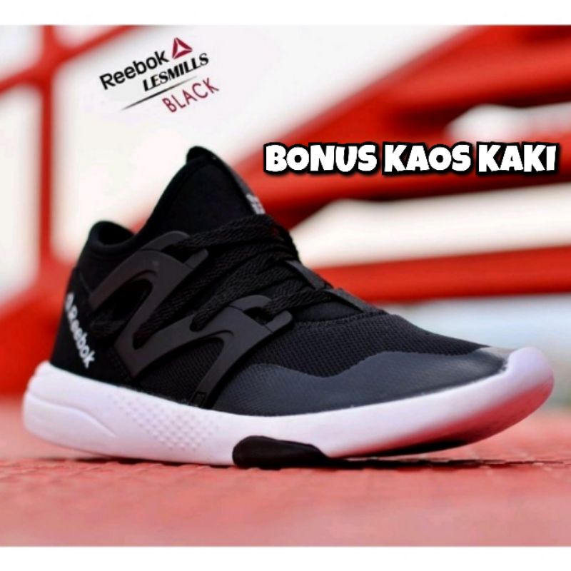 Detail Gambar Sepatu Reebok Terbaru Nomer 12