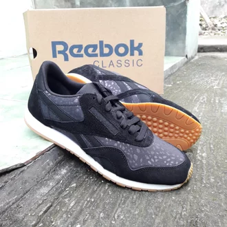 Detail Gambar Sepatu Reebok Wanita Terbaru Nomer 26