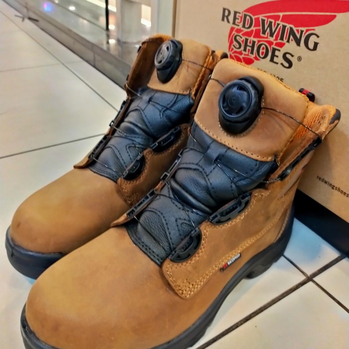 Detail Gambar Sepatu Safety Red Wing Nomer 15