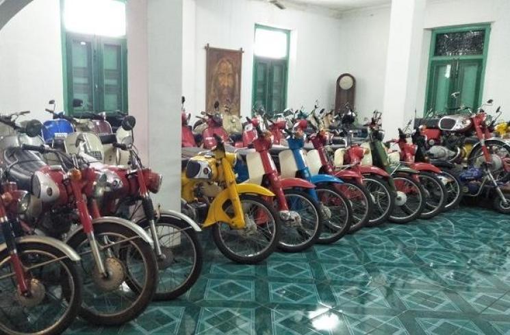 Gambar Sepeda Motor Antik - 52+ Koleksi Gambar