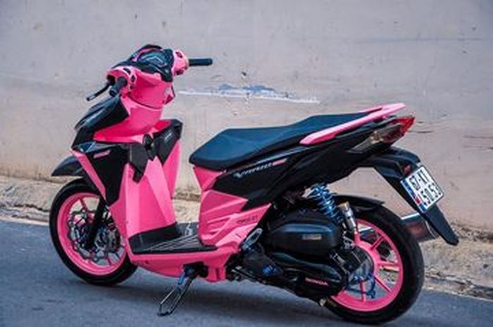 Detail Gambar Sepeda Motor Warna Pink Nomer 21