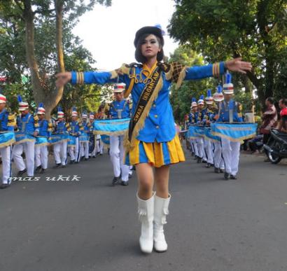 Detail Gambar Seragam Drumband Sdmi Nomer 28