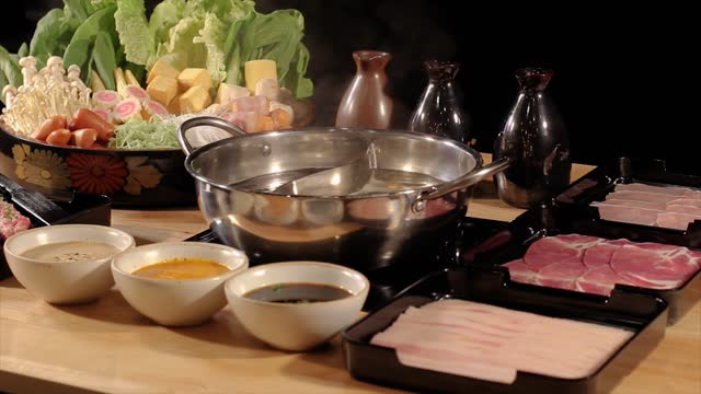 Detail Gambar Shabu Shabu Makanan Jepang Nomer 34