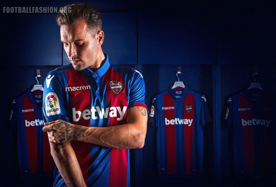 Detail Gambar Shirt Levante 2018 Nomer 11