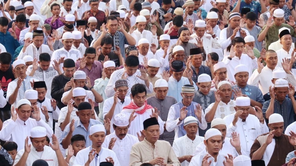 Detail Gambar Sholat Idul Fitri Nomer 15