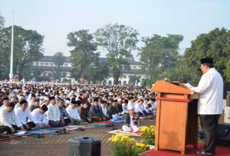 Detail Gambar Sholat Idul Fitri Nomer 41