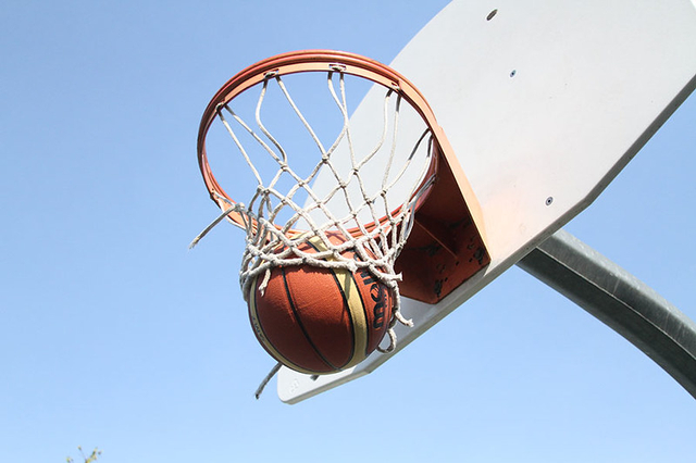 Detail Gambar Shooting Dalam Permainan Bola Basket Nomer 45