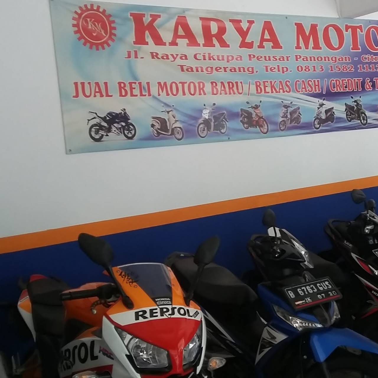 Detail Gambar Showroom Motor Nomer 47