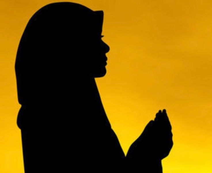 Detail Gambar Siluet Orang Berdoa Nomer 21