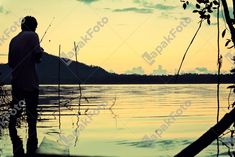 Detail Gambar Siluet Orang Mancing Nomer 33