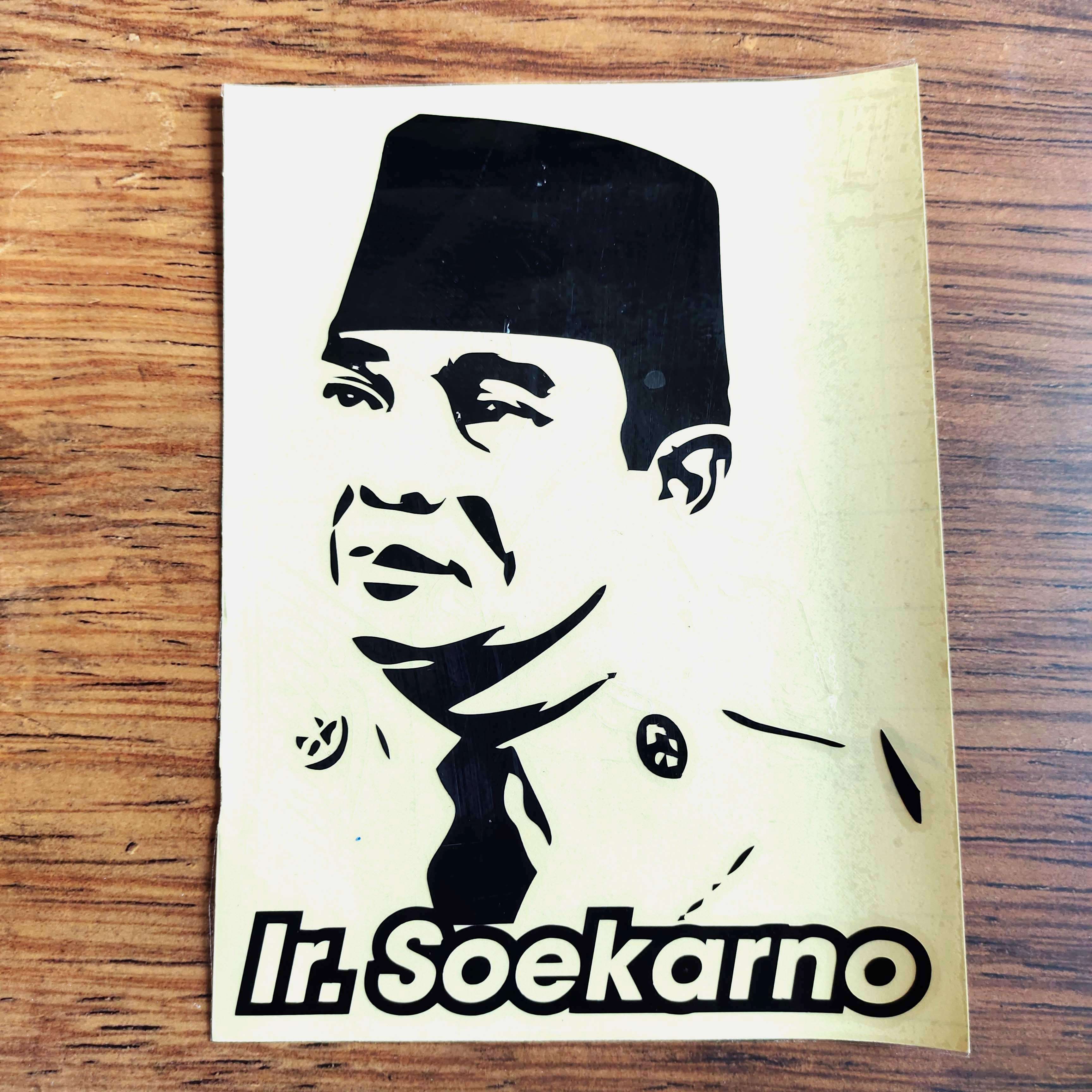 Detail Gambar Siluet Soekarno Nomer 22