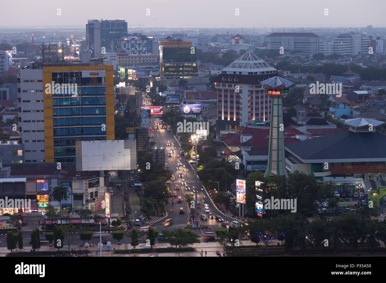 Detail Gambar Simpang Lima 2 Semarang Nomer 6