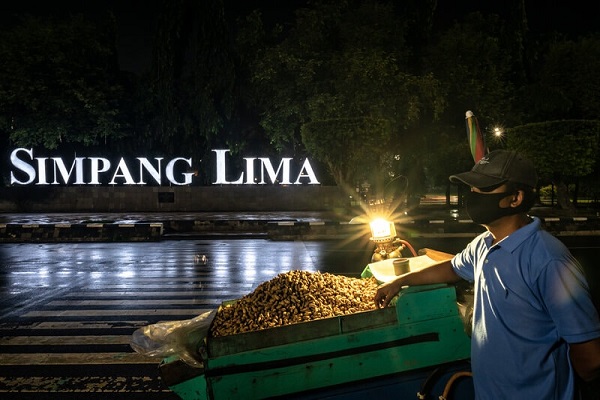 Detail Gambar Simpang Lima 2 Semarang Nomer 51