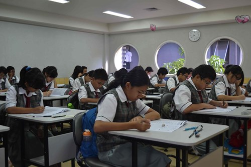 Detail Gambar Siswa Belajar Di Kelas Nomer 10