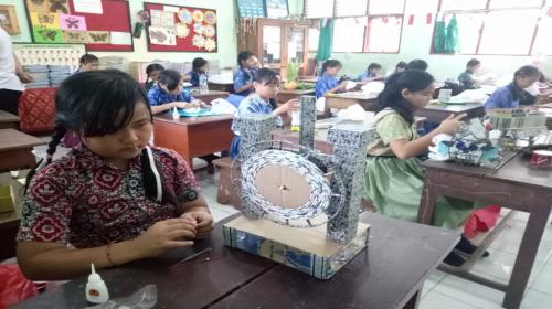 Detail Gambar Siswa Berprestasi Nomer 39