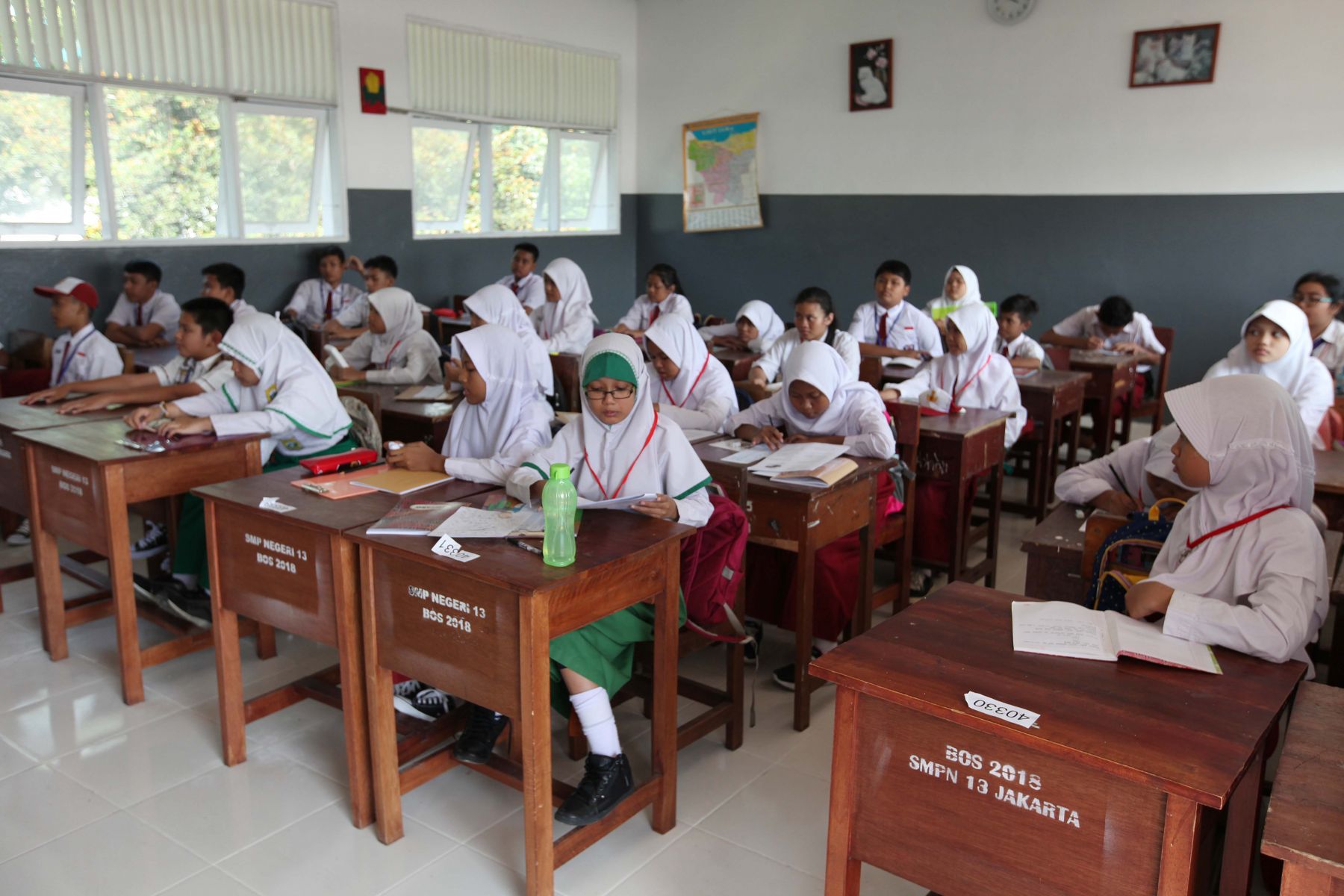 Detail Gambar Siswa Disekolah Nomer 24